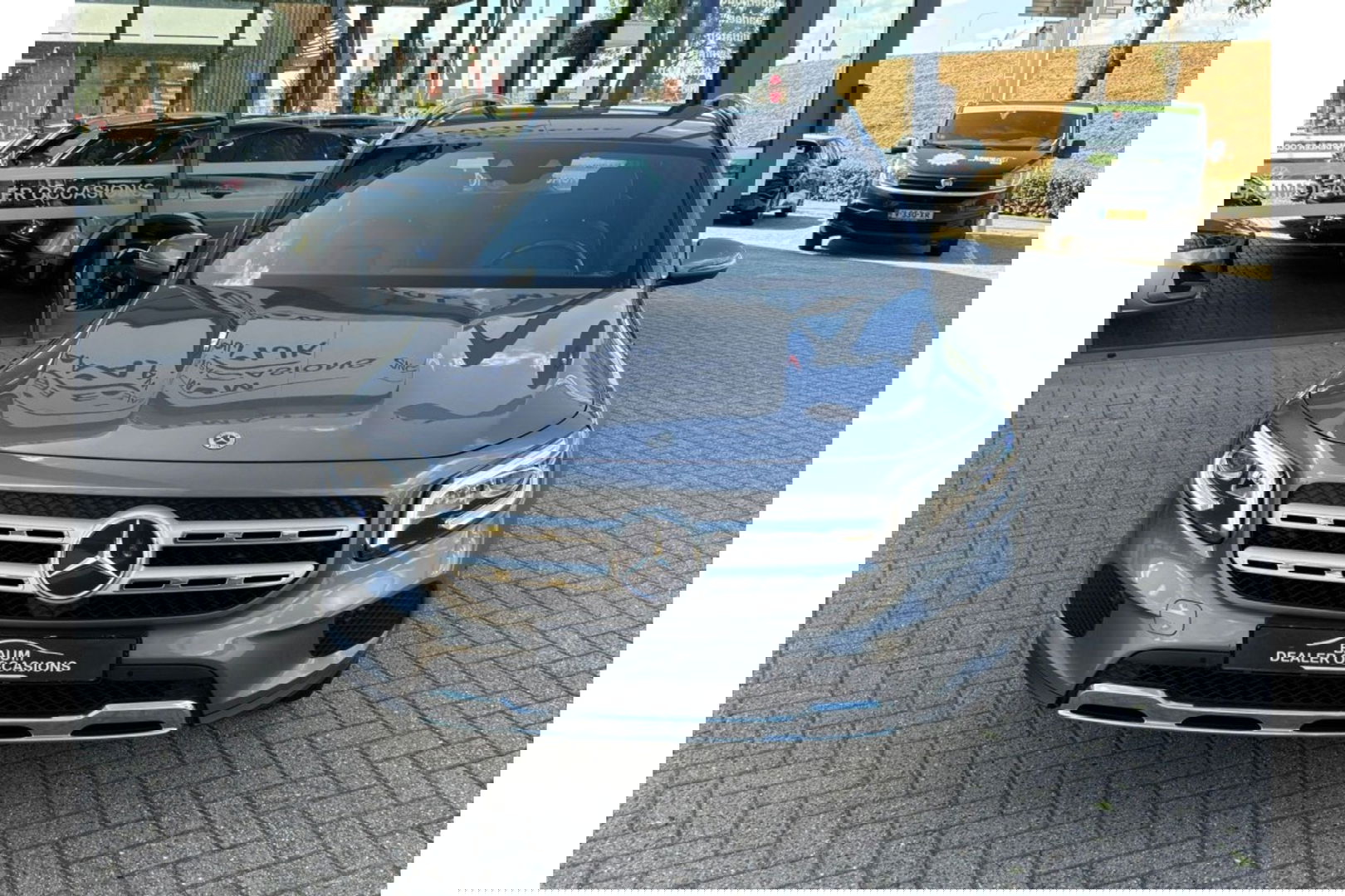 Mercedes-Benz GLB-Klasse 180 BUSINESS SOLUTION AIRCO LEER NAVI PDC-CAMERA AMBIENT LIGHT.