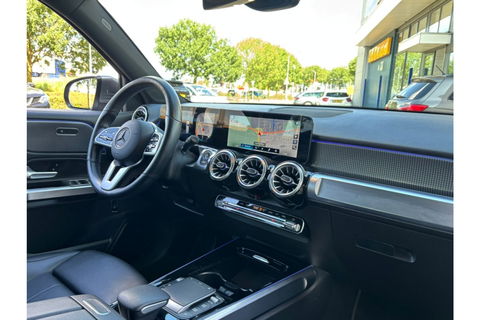 Mercedes-Benz GLB-Klasse 180 BUSINESS SOLUTION AIRCO LEER NAVI PDC-CAMERA AMBIENT LIGHT.