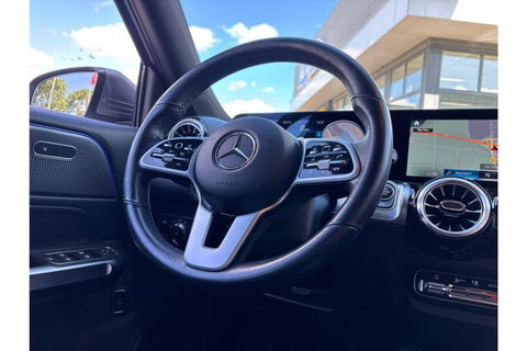 Mercedes-Benz GLB-Klasse 180 BUSINESS SOLUTION AIRCO LEER NAVI PDC-CAMERA AMBIENT LIGHT.