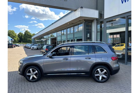 Mercedes-Benz GLB-Klasse 180 BUSINESS SOLUTION AIRCO LEER NAVI PDC-CAMERA AMBIENT LIGHT.