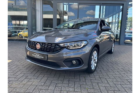 Fiat Tipo 1.4 LOUNGE AIRCO-ECC NAVI PDC-CAMERA CRUISE.