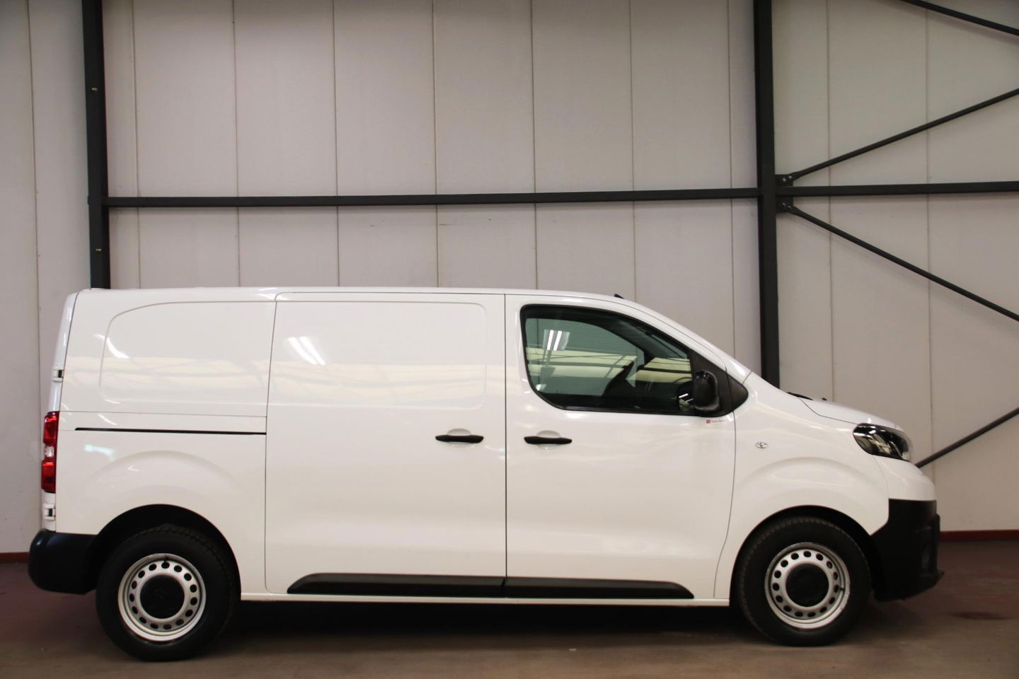 Toyota ProAce Worker 2.0 D-4D Live