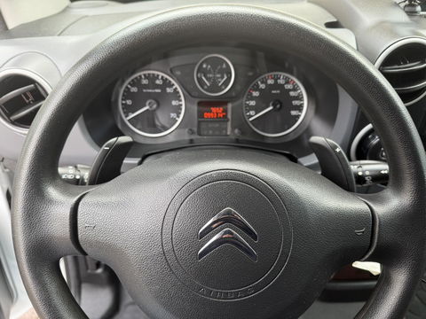 Citroën Berlingo 1.6 BlueHDI 100 pk automaat bott inrichting