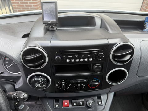 Citroën Berlingo 1.6 BlueHDI 100 pk automaat bott inrichting