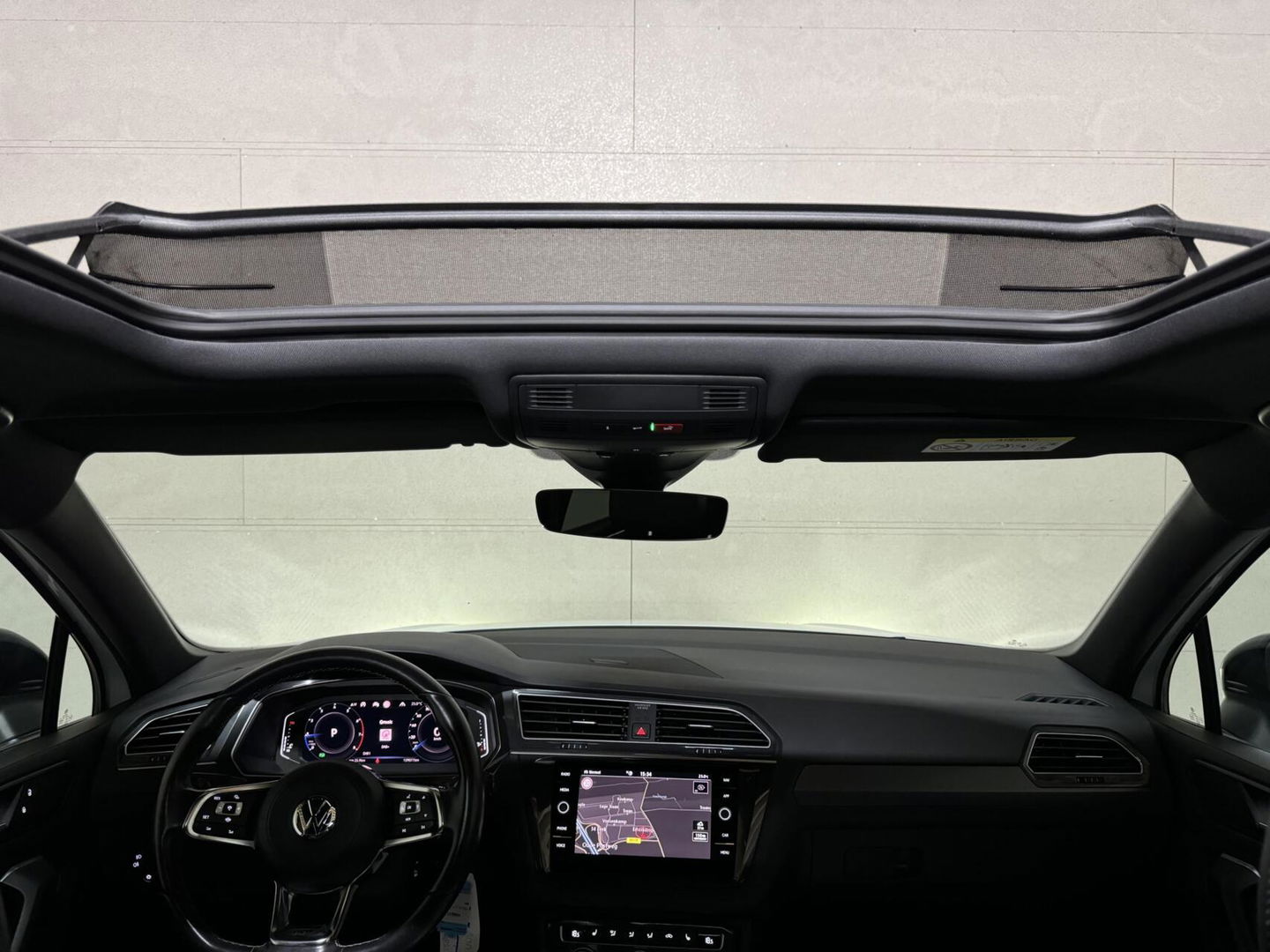 Volkswagen Tiguan 1.5 TSI ACT 2x R-Line Pano Virtual ACC NAP