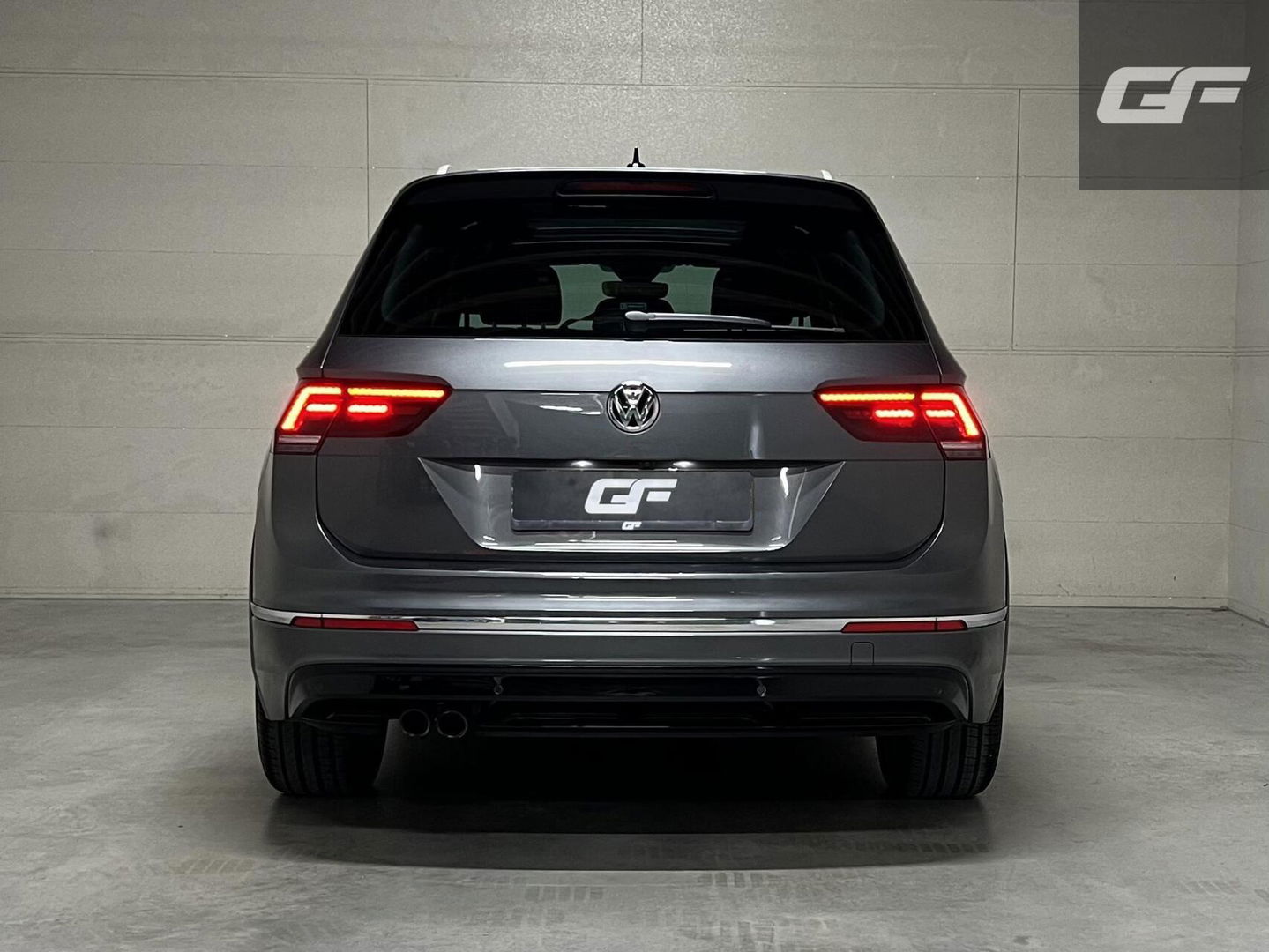 Volkswagen Tiguan 1.5 TSI ACT 2x R-Line Pano Virtual ACC NAP