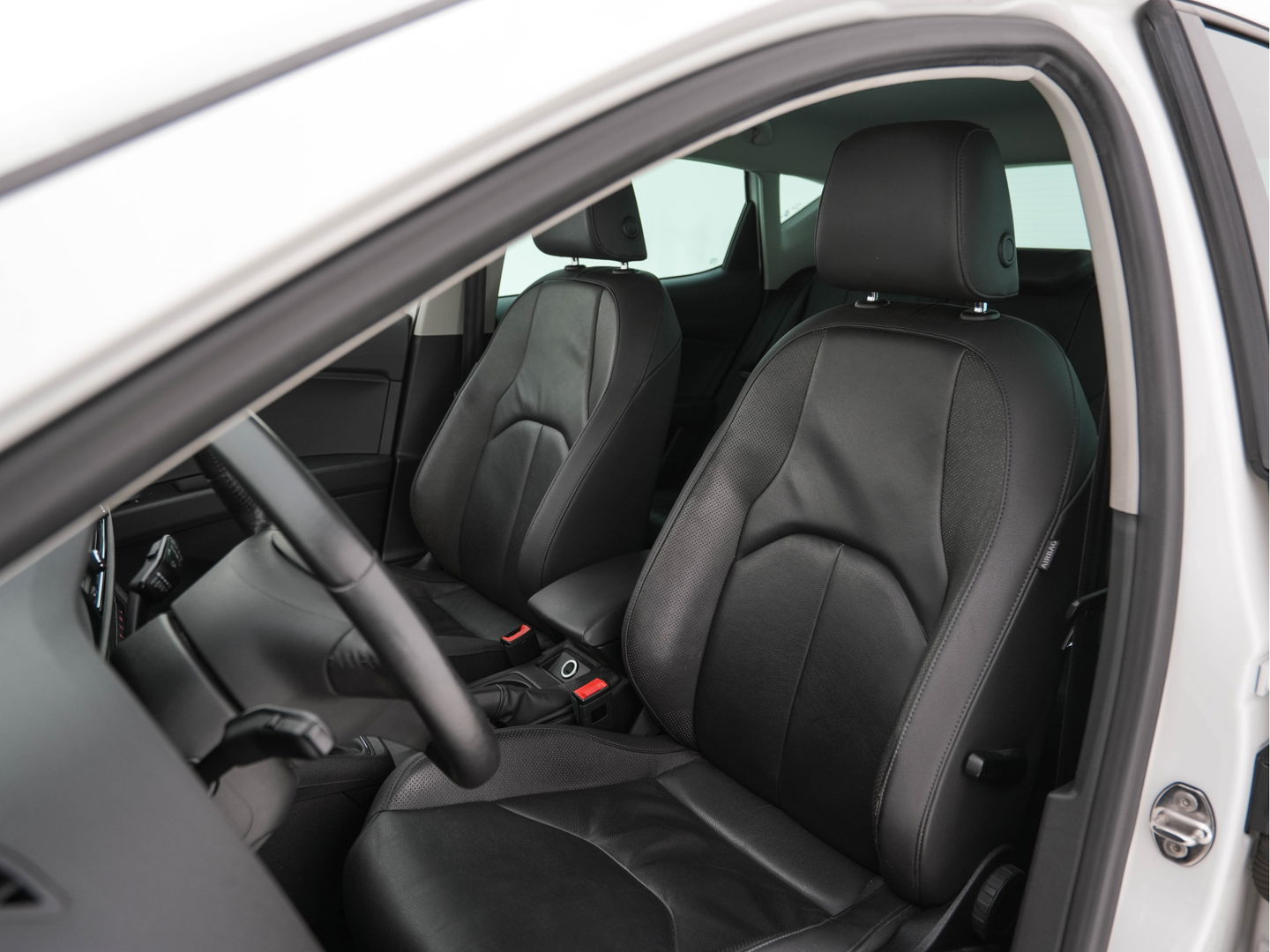SEAT Leon 1.6 TDI Limited Edition II * NAVI | CLIMA | CRUISE | LEER | PDC | 16'' LM *