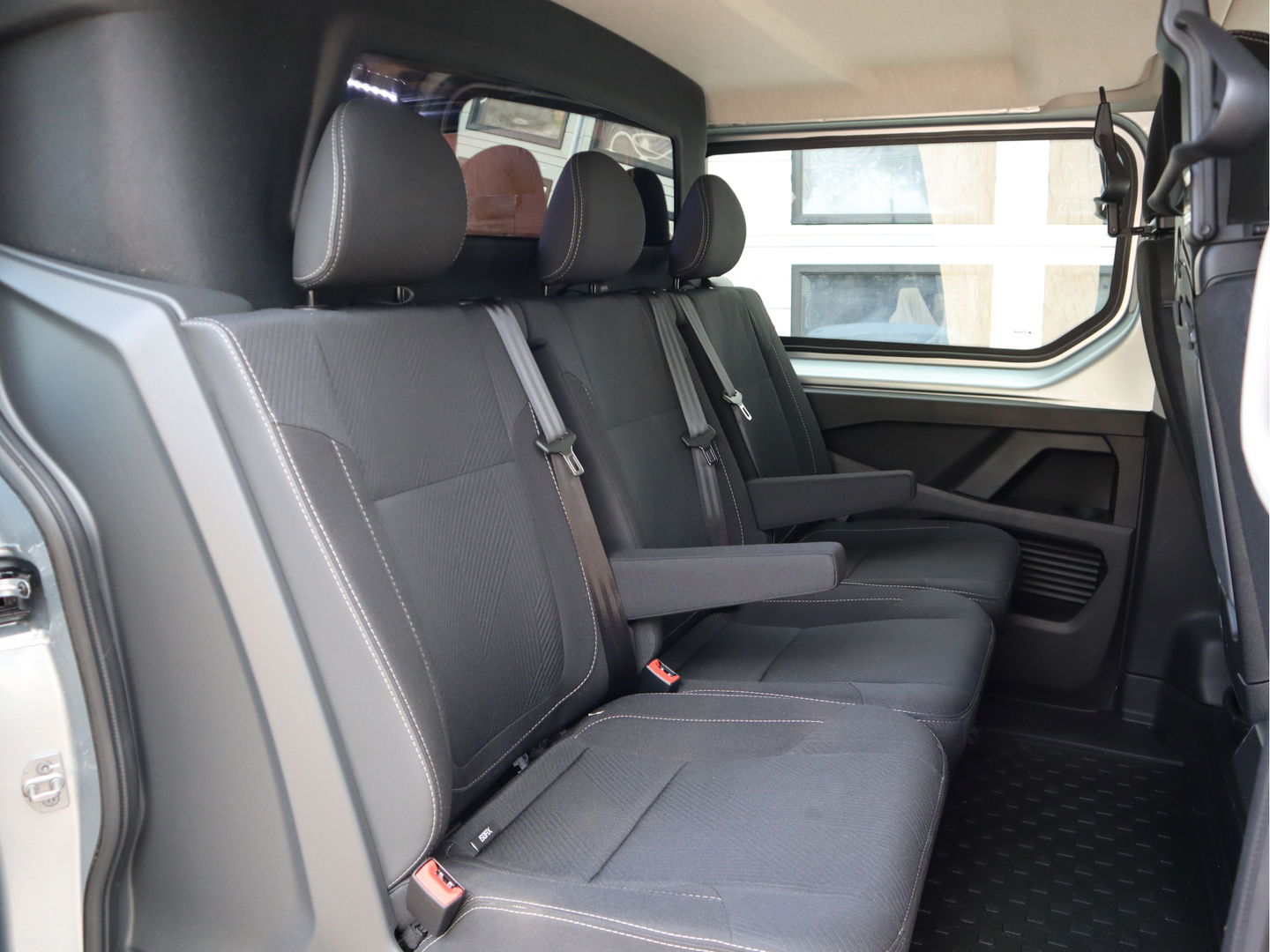 Renault Trafic 2.0 Blue dCi 170 pk T29 L2 Lang - DC 6 Persoons - Trekhaak - Rijklaar