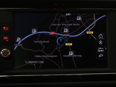 SEAT Leon 1.5 TSI FR Business Intens | Panoramadak | Full LED | Sfeerverlichting | Caplay | Navigatie | Sportstoelen | Keyless | Climate control