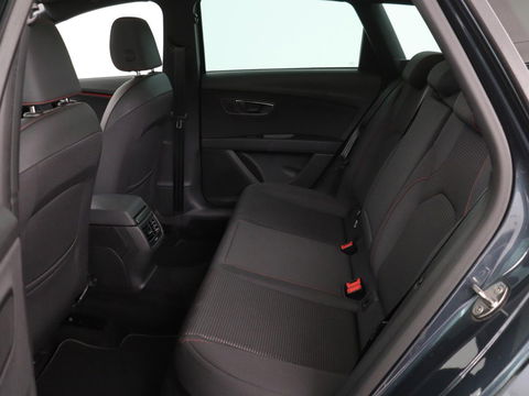SEAT Leon 1.5 TSI FR Business Intens | Panoramadak | Full LED | Sfeerverlichting | Caplay | Navigatie | Sportstoelen | Keyless | Climate control