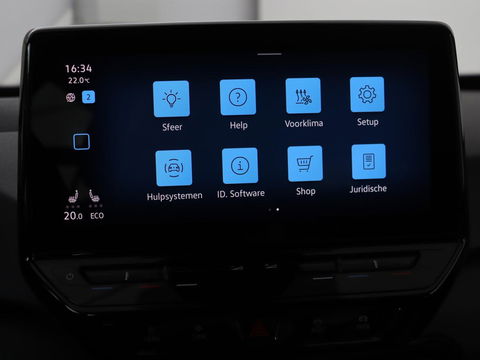 Volkswagen ID.3 First 58 kWh | Stoel & stuurverwarming | Carplay | Trekhaak | Adaptive cruise | Full LED | Navigatie | Parkeerhulp | Climate control