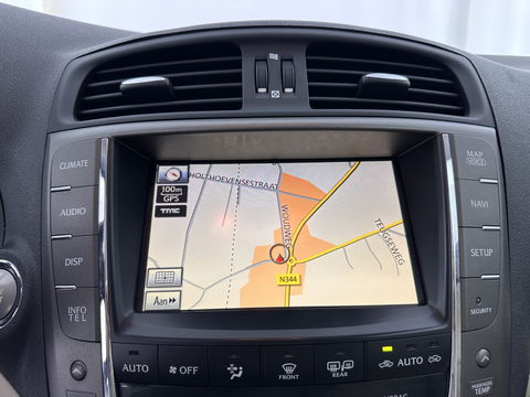 Lexus IS Cabriolet 250C Luxury AUT. * LUXURY-LEATHER | NAVI-FULLMAP | KEYLESS | PDC | SHIFT-PADDLES | CRUISE | ECC | HEATED-SEATS | CAMERA | AIRSCARF | 18''ALU *