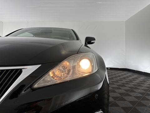 Lexus IS Cabriolet 250C Luxury AUT. * LUXURY-LEATHER | NAVI-FULLMAP | KEYLESS | PDC | SHIFT-PADDLES | CRUISE | ECC | HEATED-SEATS | CAMERA | AIRSCARF | 18''ALU *