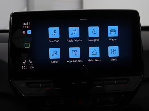 Volkswagen ID.3 First 58 kWh | Stoel & stuurverwarming | Carplay | Trekhaak | Adaptive cruise | Full LED | Navigatie | Parkeerhulp | Climate control