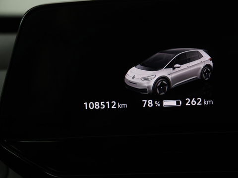 Volkswagen ID.3 First 58 kWh | Stoel & stuurverwarming | Carplay | Trekhaak | Adaptive cruise | Full LED | Navigatie | Parkeerhulp | Climate control
