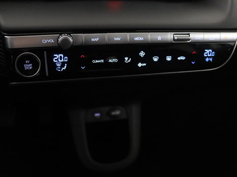 Hyundai IONIQ 5 Style 73kWh | SOH 100% | Adaptive cruise | Camera | Carplay | Keyless | Navigatie | Full LED | 19'' lichtmetalen velgen