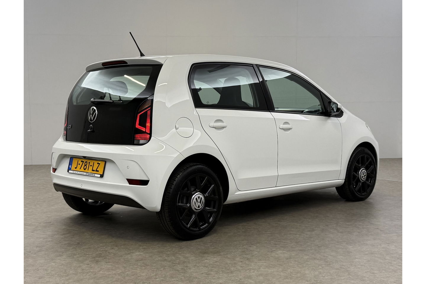 Volkswagen up! 1.0 BMT move up! Clima Cruise Camera LED PDC