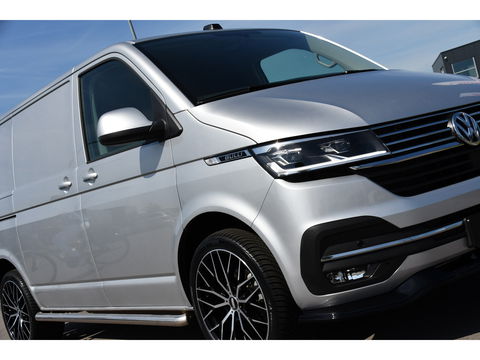 Volkswagen Transporter 2.0 TDI L1H1 32 Bulli Virtual, Adaptieve Cruise, Camera, Carplay, 150PK, LED, 2 x Schuifdeur, NAVI, Uniek!