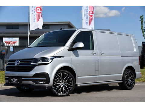Volkswagen Transporter 2.0 TDI L1H1 32 Bulli Virtual, Adaptieve Cruise, Camera, Carplay, 150PK, LED, 2 x Schuifdeur, NAVI, Uniek!