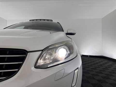Volvo XC60 2.0 D4 FWD Nordic+ AUT. * PANO | NAVI-FULLMAP | ECC | CRUISE | CAMERA | PDC | LEER *