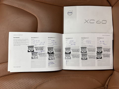 Volvo XC60 2.0 D4 FWD Nordic+ AUT. * PANO | NAVI-FULLMAP | ECC | CRUISE | CAMERA | PDC | LEER *