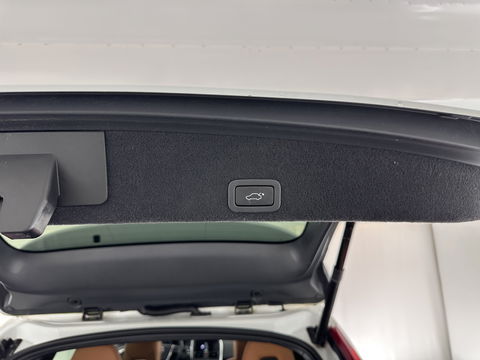 Volvo XC60 2.0 D4 FWD Nordic+ AUT. * PANO | NAVI-FULLMAP | ECC | CRUISE | CAMERA | PDC | LEER *