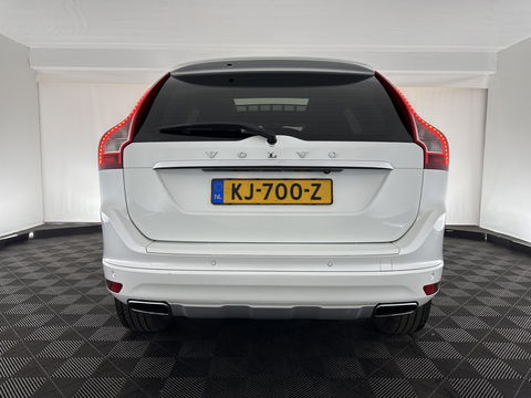 Volvo XC60 2.0 D4 FWD Nordic+ AUT. * PANO | NAVI-FULLMAP | ECC | CRUISE | CAMERA | PDC | LEER *