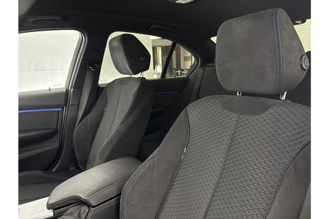 BMW 3 Serie 318i Executive M-Sport Sfeerverlichting LED Clima Cruise Navigatie PDC 18''LMV