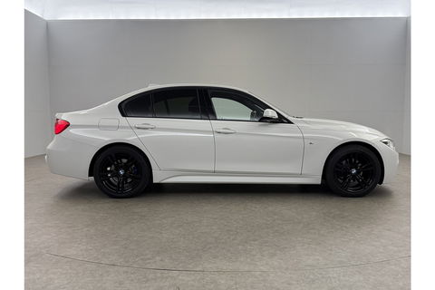 BMW 3 Serie 318i Executive M-Sport Sfeer LED Clima Cruise Navi PDC 18''LMV