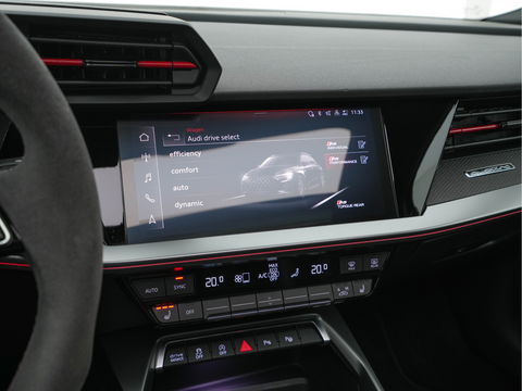 Audi RS3 Sportback 2.5 TFSI quattro Aut. *PANO | HEAD-UP | MATRIX-LED | FULL-LED | ADAPTIVE-CRUISE | BLIND-SPOT | MEMORY-PACK | KEYLESS | SPORT-SEATS | CAMERA | DIGI-COCKPIT | AMBIENT-LIGHT | 19''ALU*