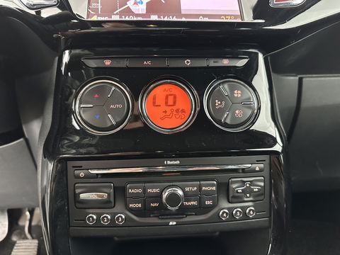 Citroën DS3 1.6 e-HDi So Chic * NAVI-FULLMAP | ECC | PDC | CRUISE | RADIO-CD *