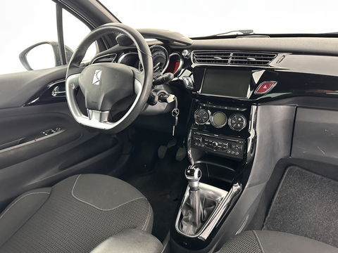 Citroën DS3 1.6 e-HDi So Chic * NAVI-FULLMAP | ECC | PDC | CRUISE | RADIO-CD *