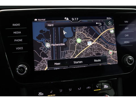 Škoda Superb 1.4 TSI iV Business Edition Plus | Stoelverwarming | Carplay | Camera | Memory | Full LED | Navigatie | Keyless | PHEV