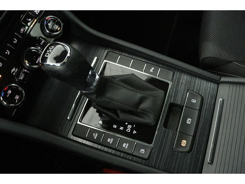 Škoda Superb 1.4 TSI iV Business Edition Plus | Stoelverwarming | Carplay | Camera | Memory | Full LED | Navigatie | Keyless | PHEV
