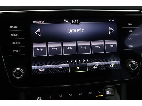Škoda Superb 1.4 TSI iV Business Edition Plus | Stoelverwarming | Carplay | Camera | Memory | Full LED | Navigatie | Keyless | PHEV