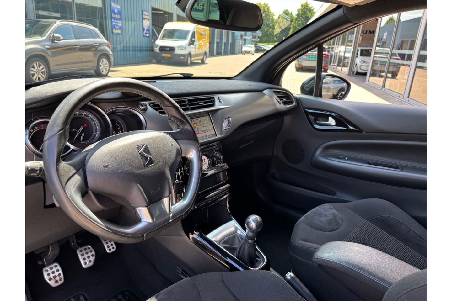 DS DS 3 1.2 PURETECH BNS NAVI AIRCO/ECC PDC