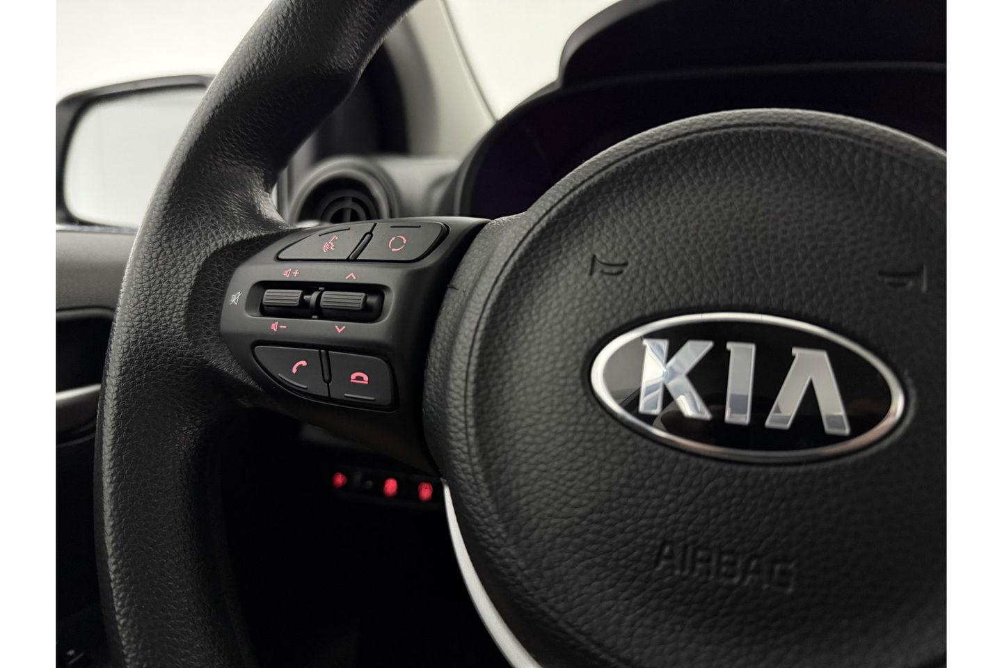 Kia Picanto 1.0 ComfortPlusLine Airco Cruise Camera Navi 14"LMV