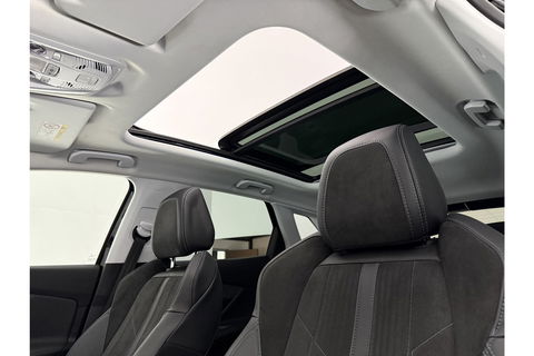 Peugeot 3008 1.2 PureTech Pano Sfeer 360Camera LED Carplay Virtual Clima Cruise PDC Navi 18"LMV