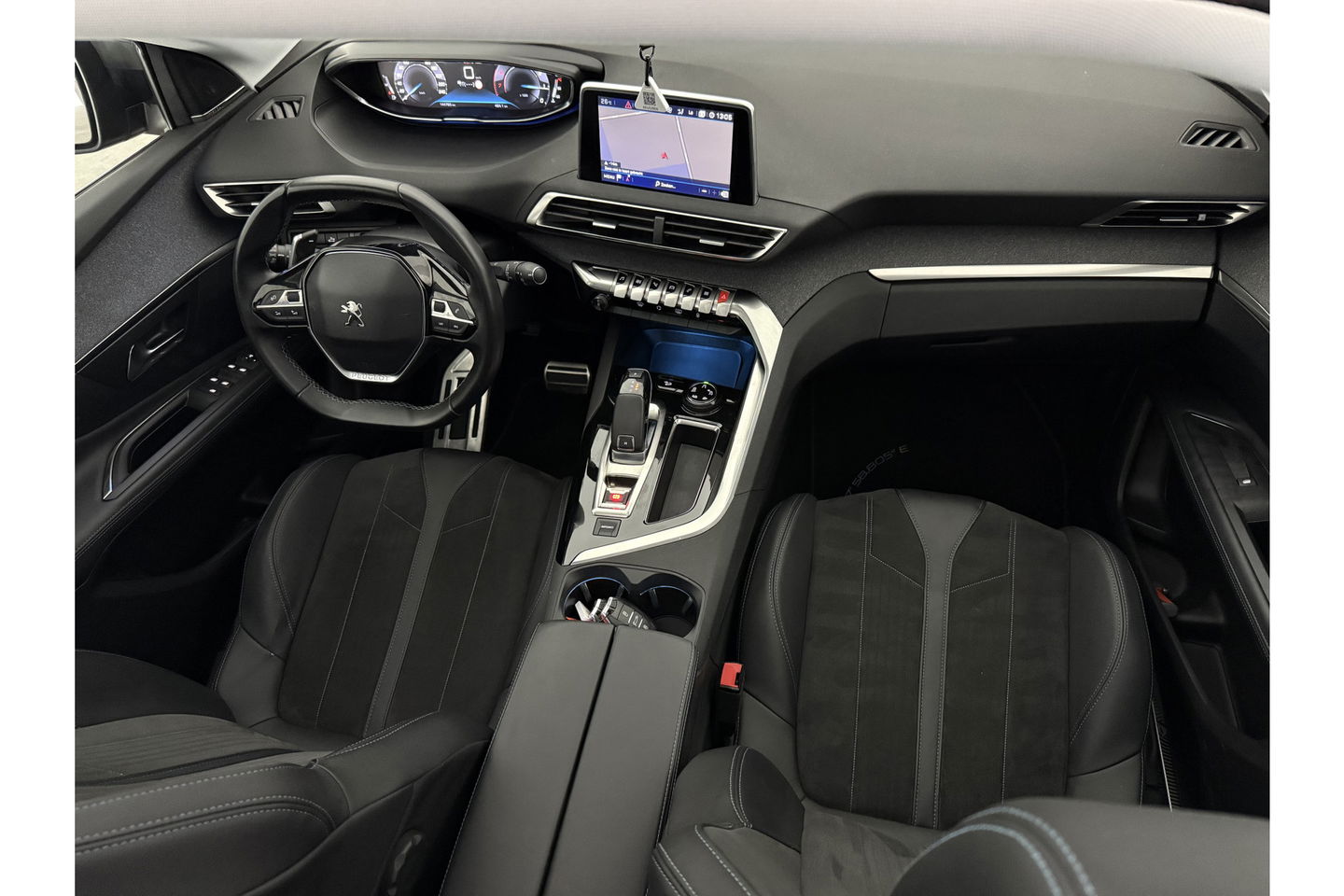 Peugeot 3008 1.2 PureTech Pano Sfeer 360Camera LED Carplay Virtual Clima Cruise PDC Navi 18"LMV
