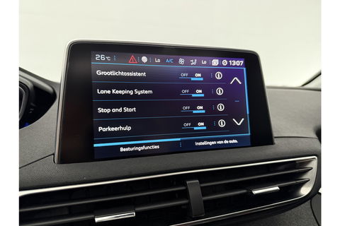 Peugeot 3008 1.2 PureTech Pano Sfeer 360Camera LED Carplay Virtual Clima Cruise PDC Navi 18"LMV