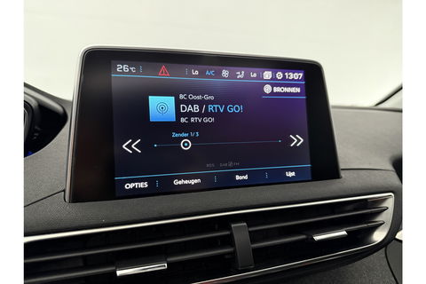 Peugeot 3008 1.2 PureTech Pano Sfeer 360Camera LED Carplay Virtual Clima Cruise PDC Navi 18"LMV