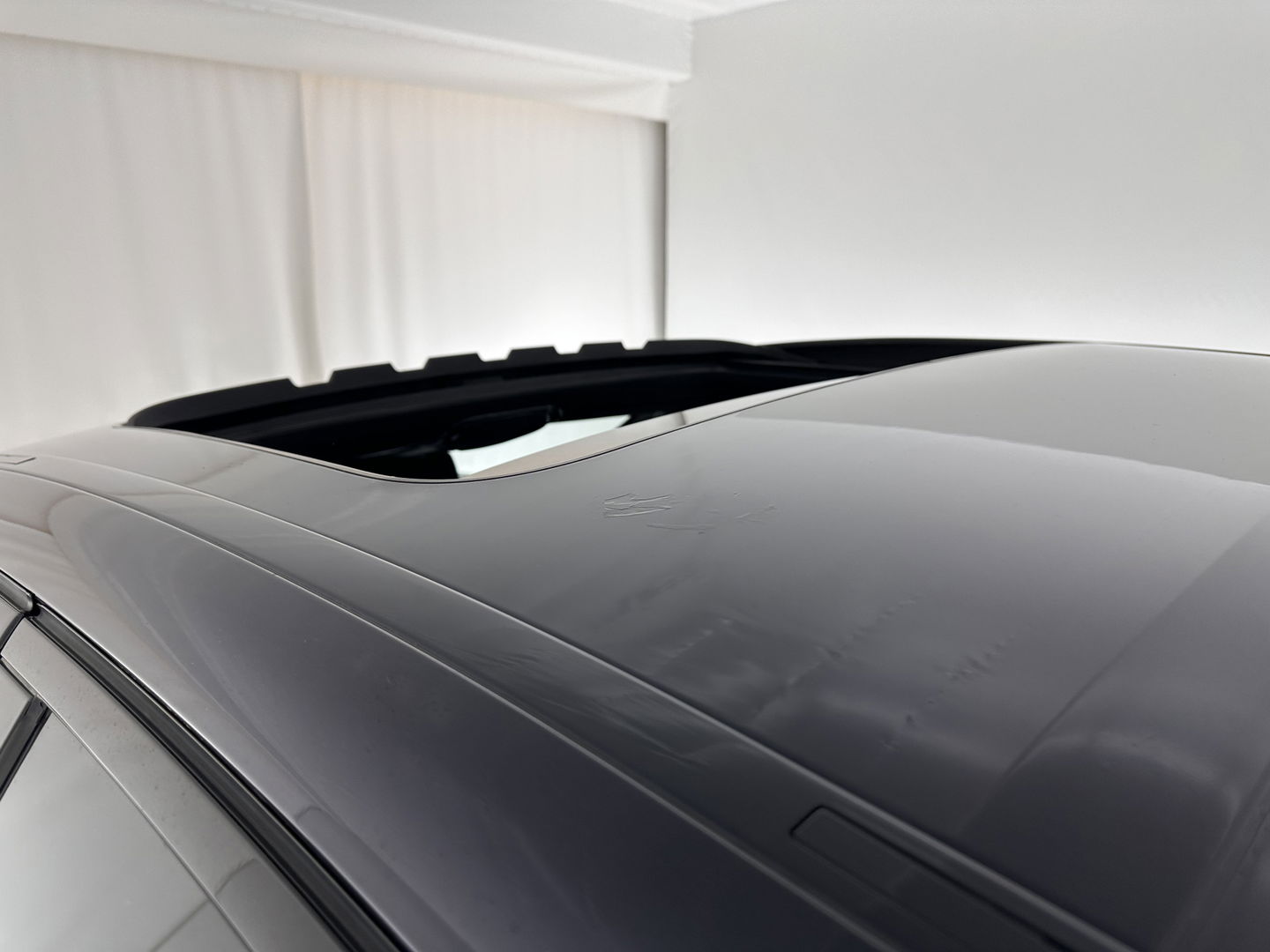 BMW 5 Serie 520d xDrive High Executive Aut. *PANO | FULL-LEATHER | FULL-LED | HEAD-UP | DIGI-COCKPIT | NAVI-FULLMAP | TOP-VIEW | MEMORY-PACK | ECC | PDC | CRUISE | 20''ALU | TOWBAR*