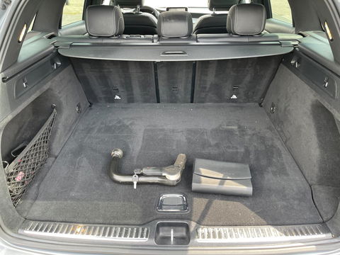 Mercedes-Benz GLC 250 4MATIC AMG PANORAMADAK NAVI LED-XENON AF-TREKHAAK