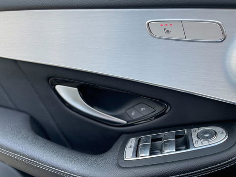 Mercedes-Benz GLC 250 4MATIC AMG PANORAMADAK NAVI LED-XENON AF-TREKHAAK