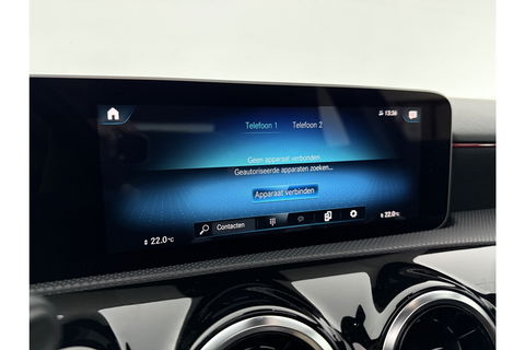 Mercedes-Benz A-Klasse 200 AMG 164PK Pano LED Virtual Camera Clima Cruise Navi PDC 18''LMV