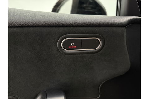 Mercedes-Benz A-Klasse 200 AMG 164PK Pano LED Virtual Camera Clima Cruise Navi PDC 18''LMV