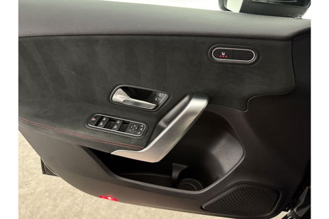 Mercedes-Benz A-Klasse 200 AMG 164PK Pano LED Virtual Camera Clima Cruise Navi PDC 18''LMV