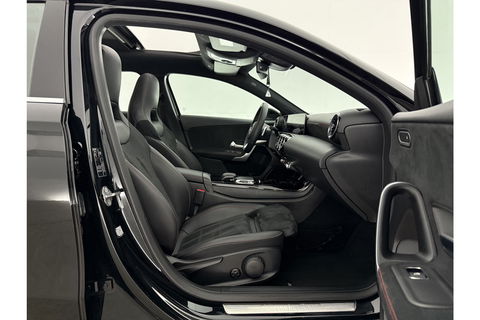 Mercedes-Benz A-Klasse 200 AMG 164PK Pano LED Virtual Camera Clima Cruise Navi PDC 18''LMV