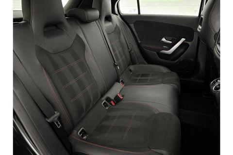 Mercedes-Benz A-Klasse 200 AMG 164PK Pano LED Virtual Camera Clima Cruise Navi PDC 18''LMV
