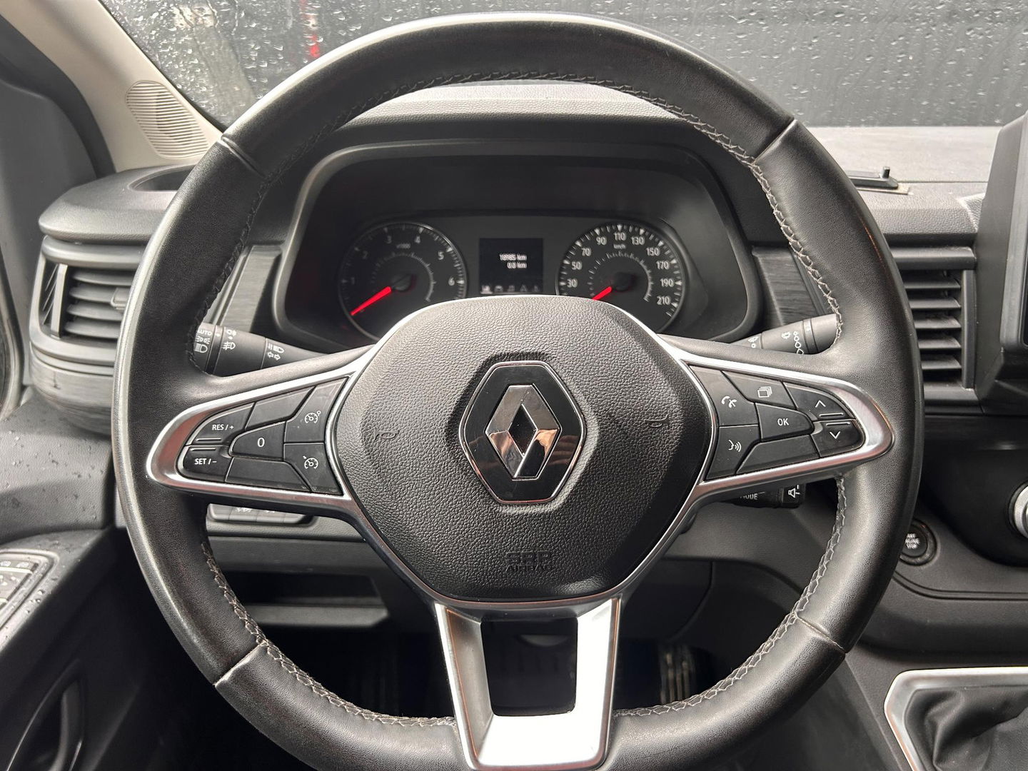 Renault Trafic 2.0dCi 170pk EDC L2H1 Extra | Keyless | Camera | Navigatie | Imperiaal | Luxe | Velgen | Automaat |